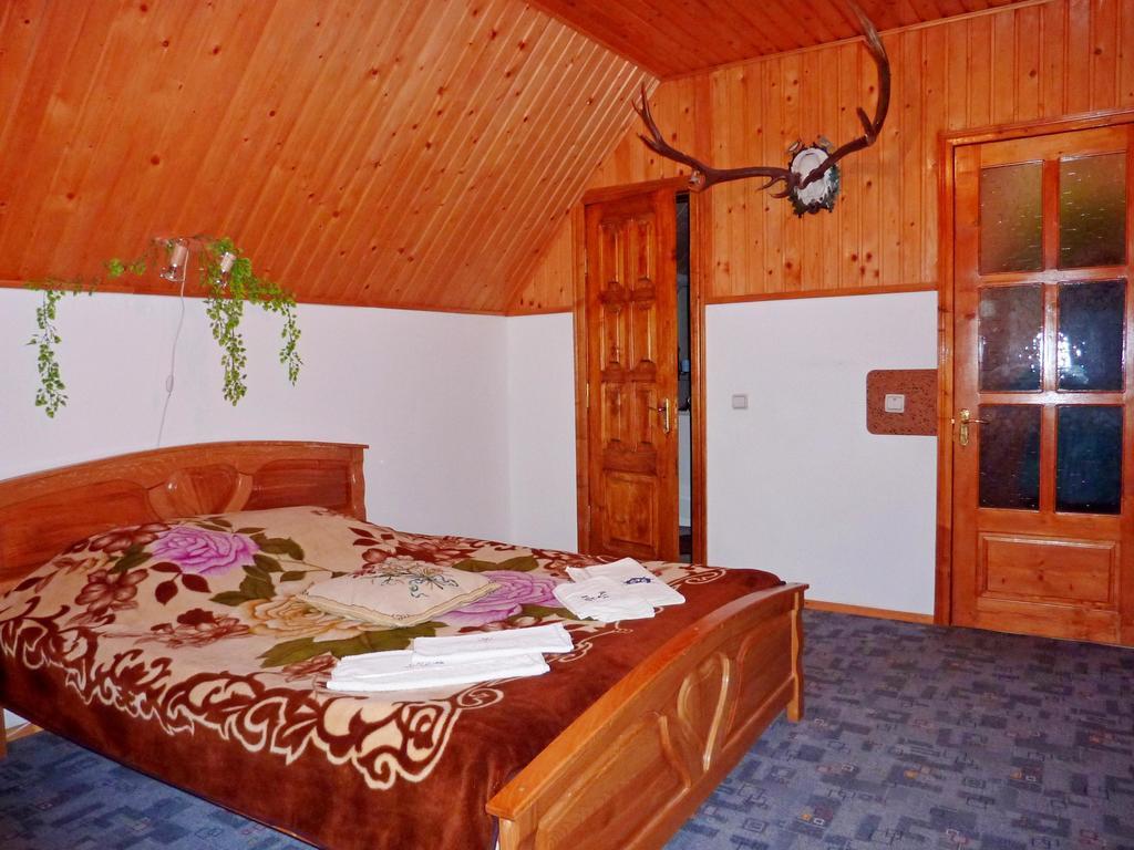 Sadyba Bilya Richky Yaremche Room photo