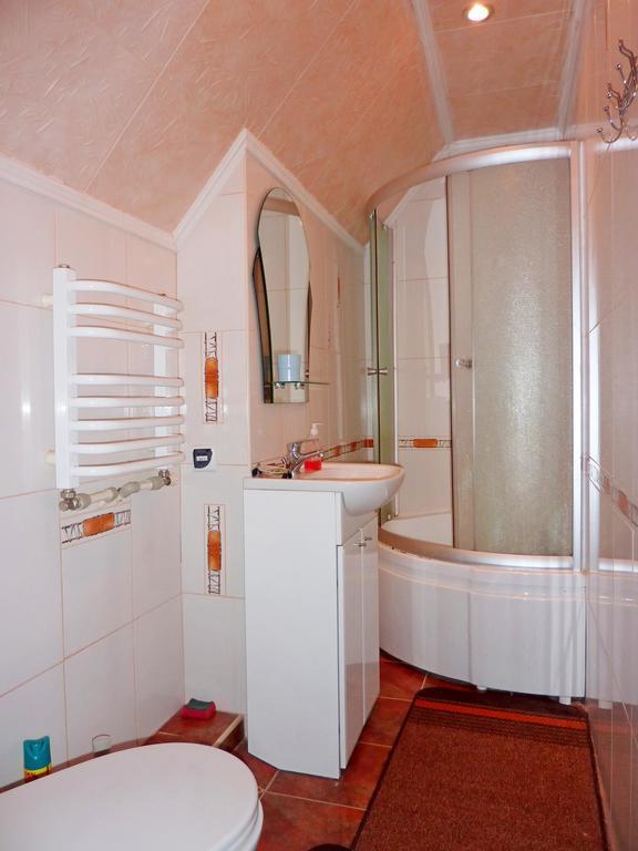 Sadyba Bilya Richky Yaremche Room photo