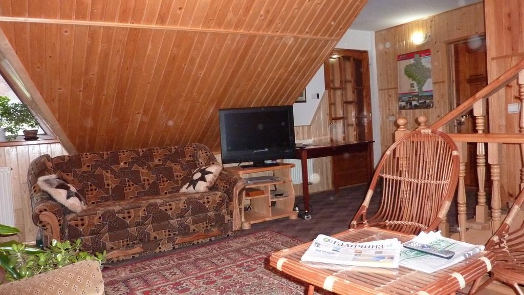 Sadyba Bilya Richky Yaremche Room photo